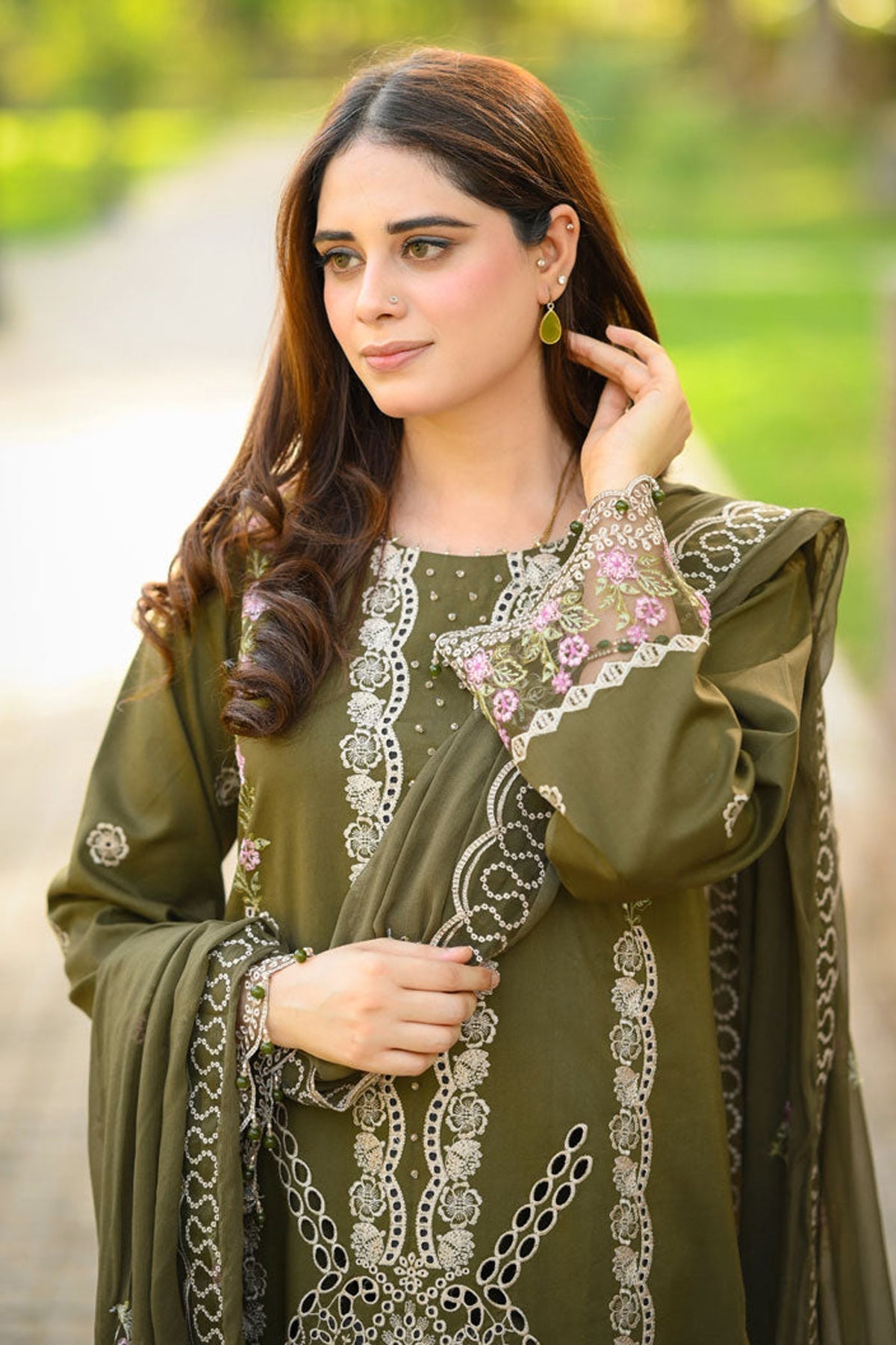 LIBAAS-3PC KARANDI EMBROIDERED SHIRT WITH KARANDI EMBROIDERED SHAWL & EMB TROUSER-WM-4298