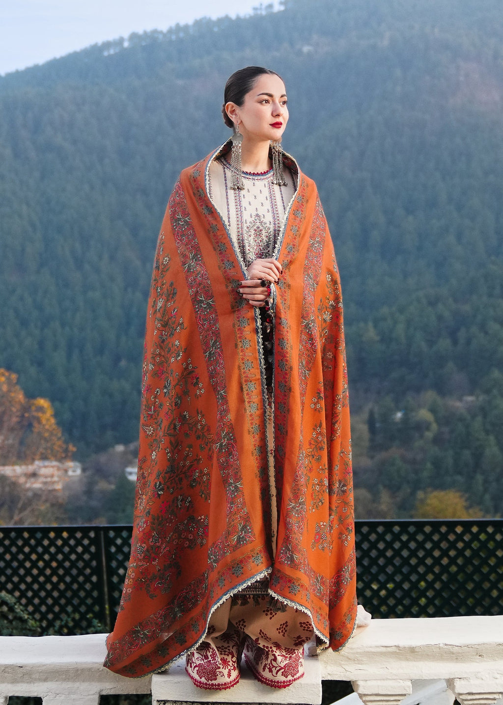 Hussain Rehar Unstitched Dhanak 3PC With Printed Shawl
