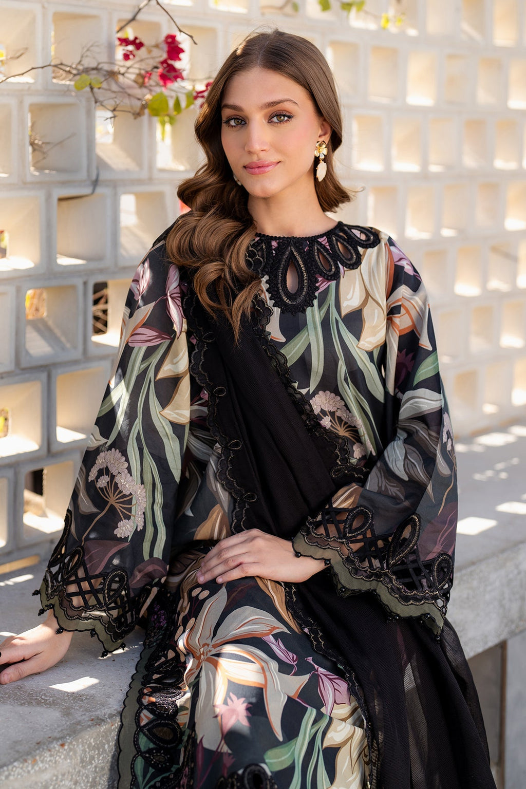 BAROQUE UNSTITCHED LAWN 3PC PATCHES WITH 4 SIDE LACE AND CHIFFON DUPATTA