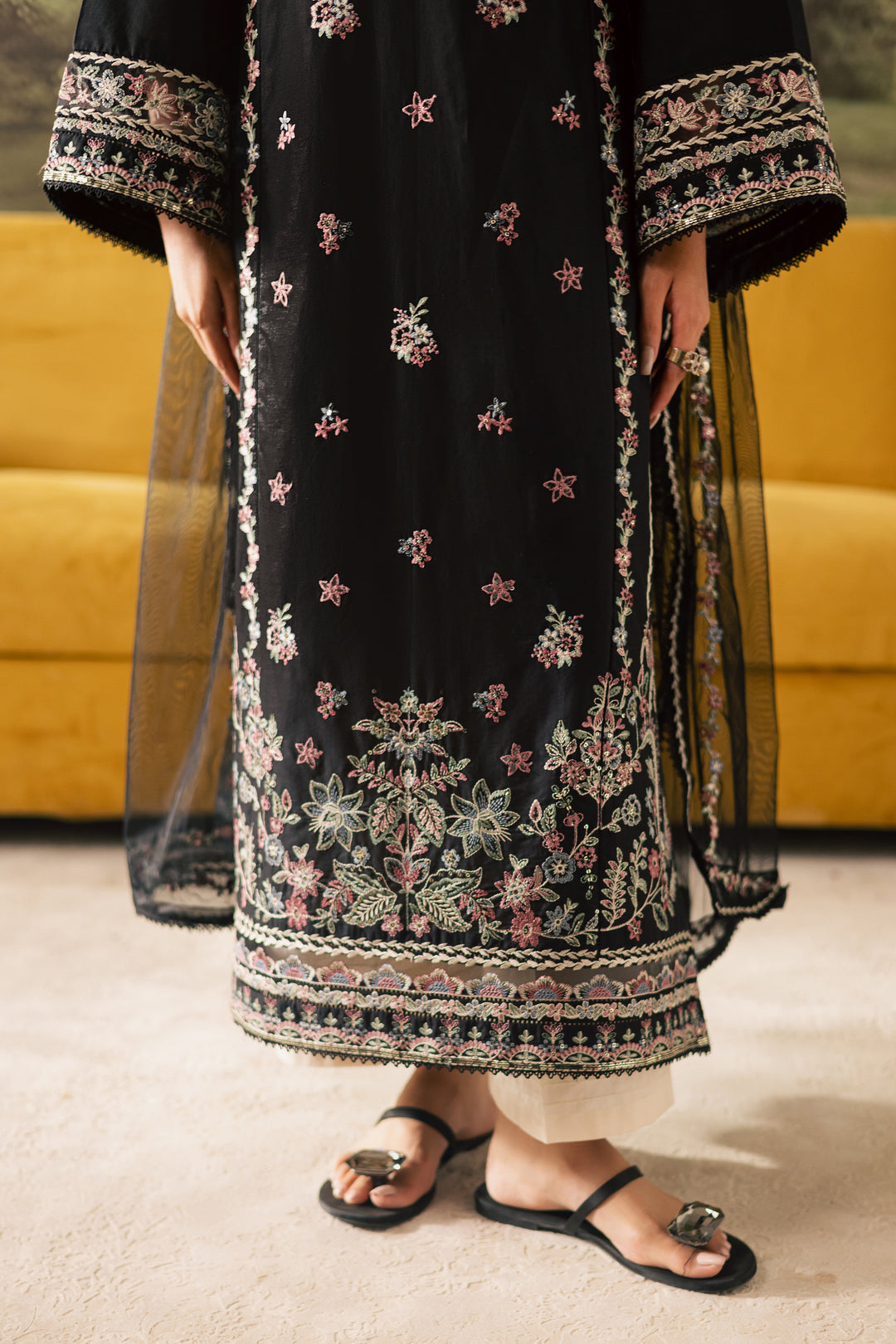 BATIK WINTER UNSTITCHED DHANAK EMBROIDERED 3PC WITH READY TO WEAR KHADDI NET SHAWL