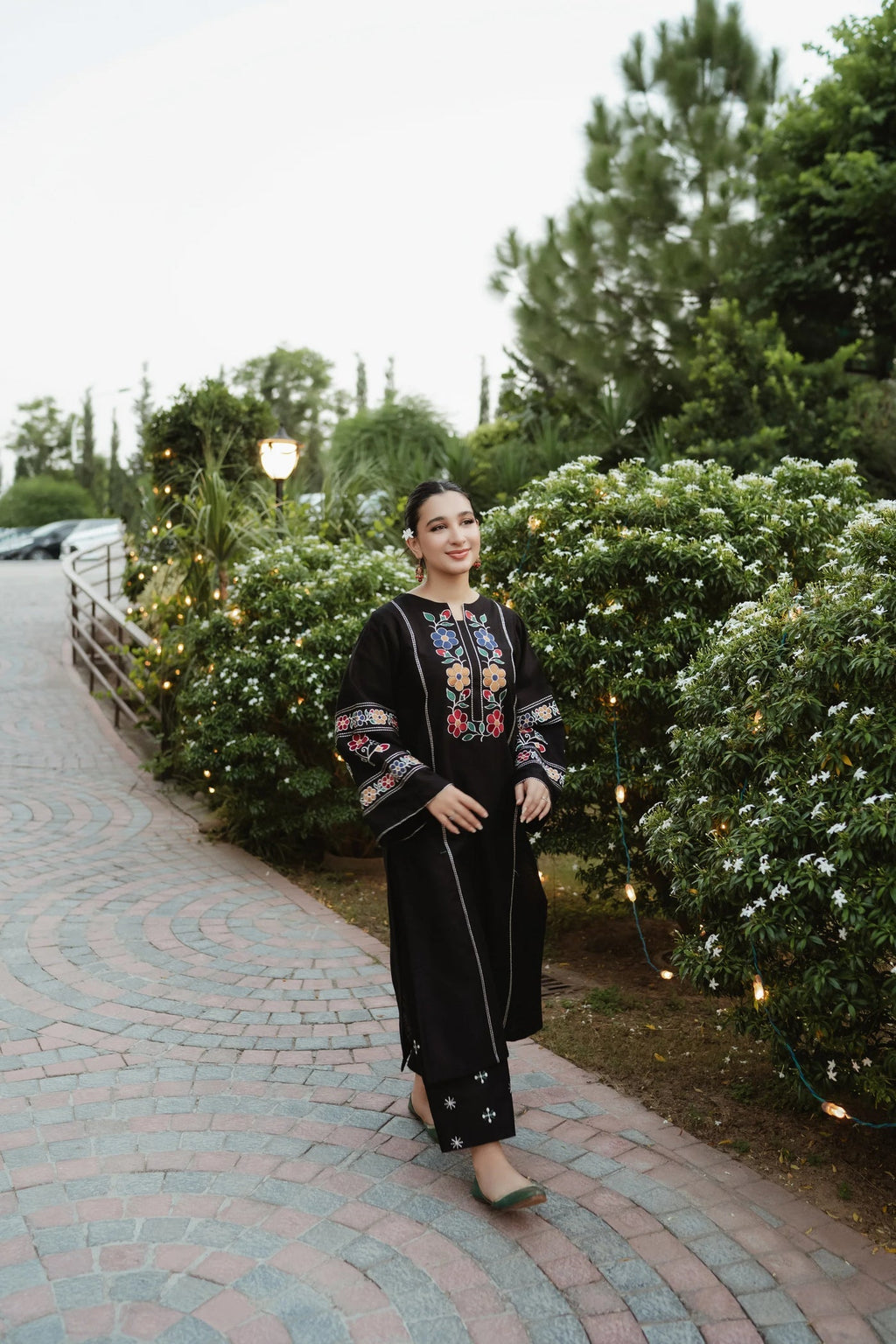 URGE-2PC DHANAK EMBROIDERED SHIRT WITH DHANAK EMB TROUSER-WM-3327