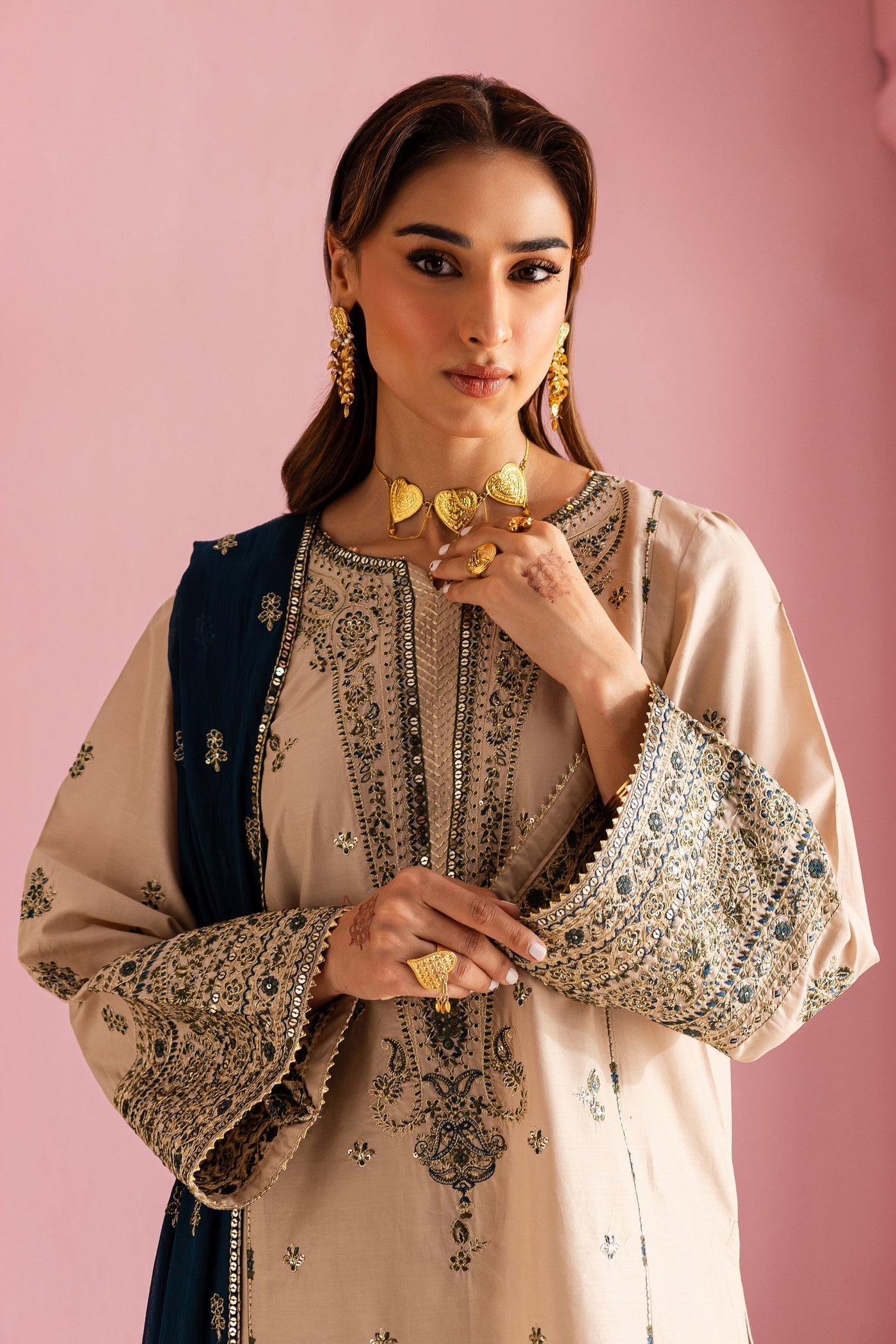 BATIK-3PC DHANAK EMBROIDERED SHIRT WITH DHANAK EMBROIDERED SHAWL & EMB TROUSER-BIC-4162