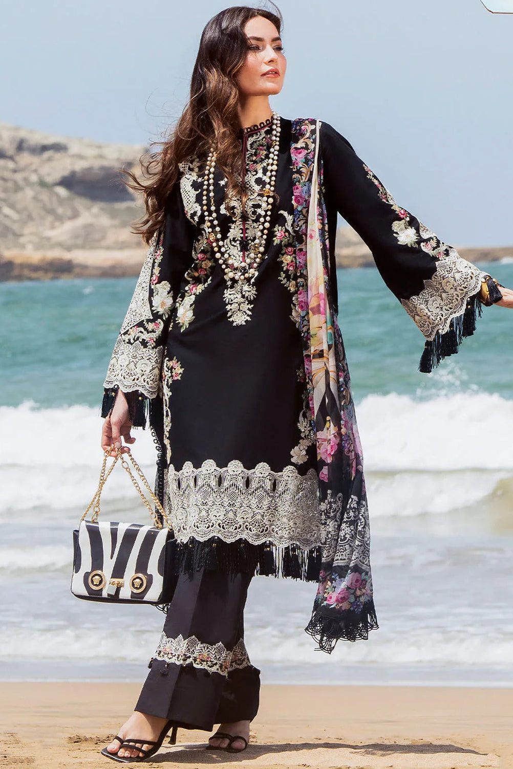 ELAF LUXURY WINTER UNSTITCHED DHANAK EMBROIDERED 3PC WITH COTRAI WOOL SHAWL