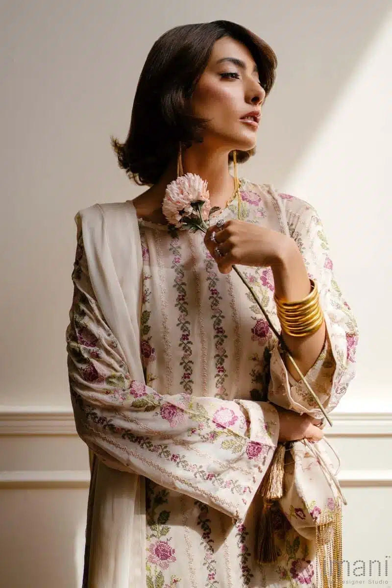 BAREEZE UNSTITCHED DHANAK EMBROIDERED WINTER UNSTITCHED 3PC WITH DHANAK EMBROIDERED SHAWL