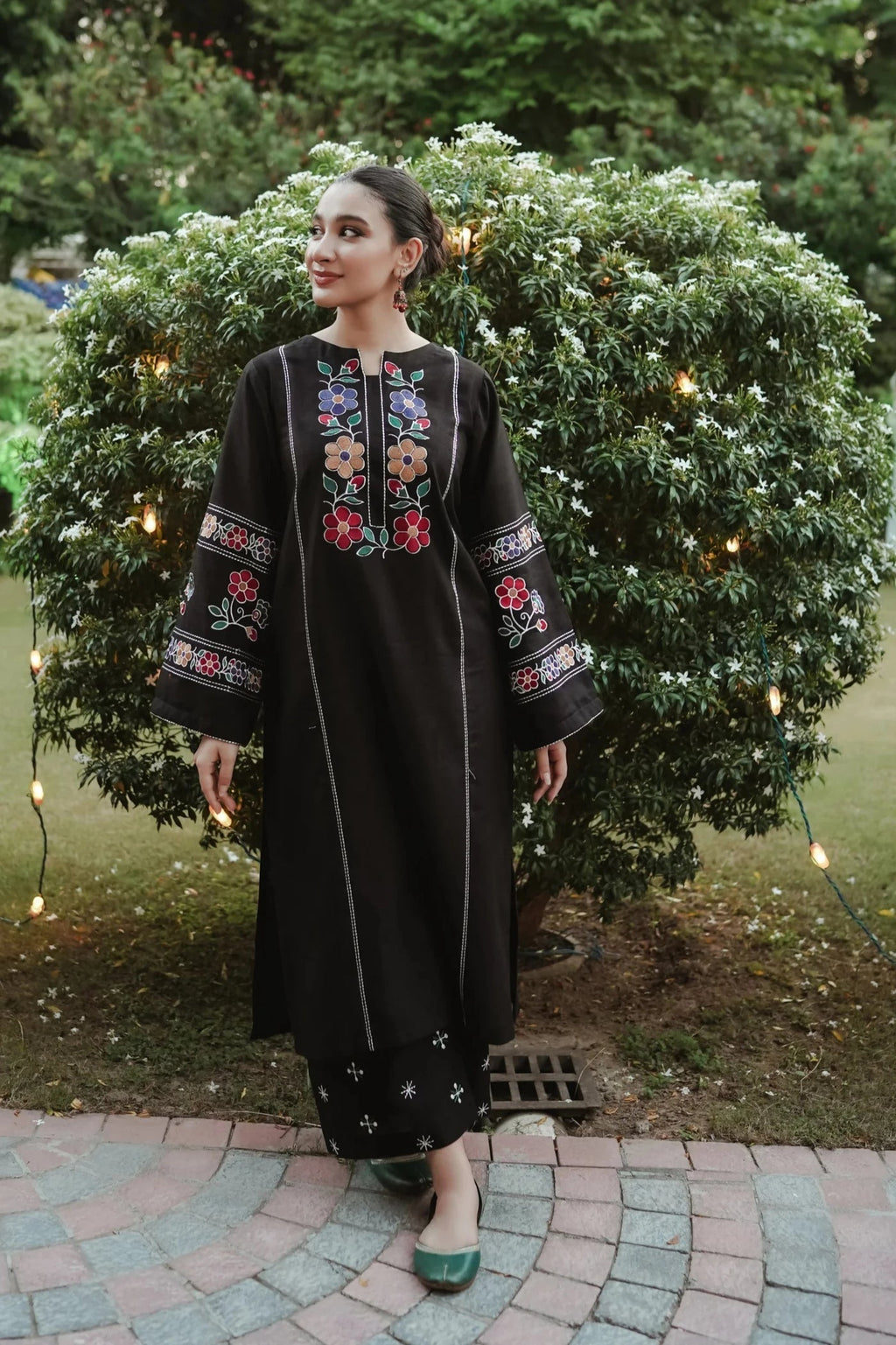 URGE-2PC DHANAK EMBROIDERED SHIRT WITH DHANAK EMB TROUSER-WM-3327